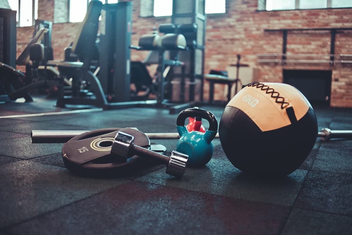 Cómo crear mi gym en casa con poco presupuesto? – Iron Equipment - Equipo  para CrossFit®