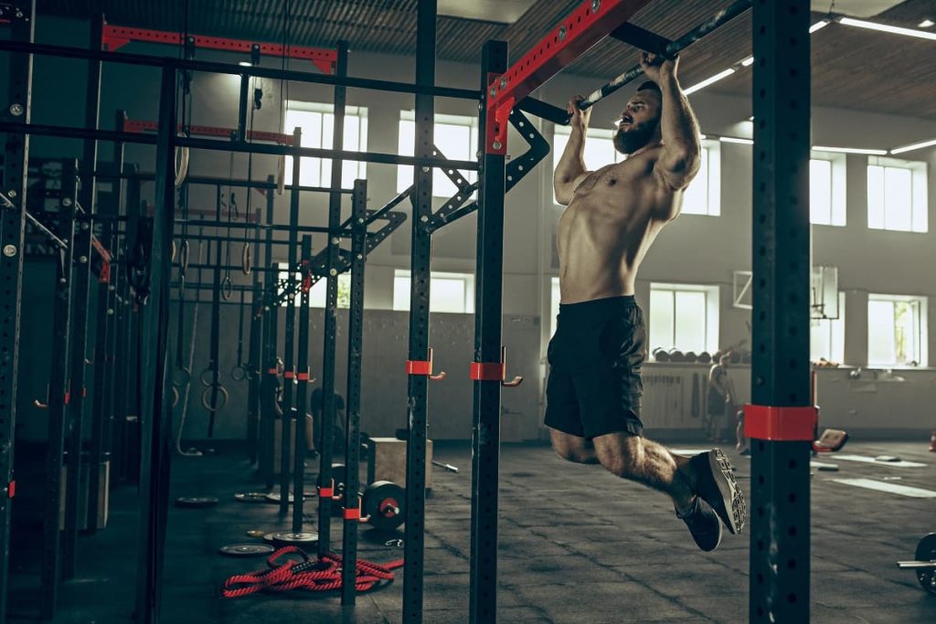 Pull ups con kipping estrictas SBEMW